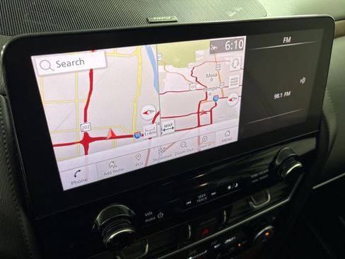 Used 2024 Nissan Armada SL image 31