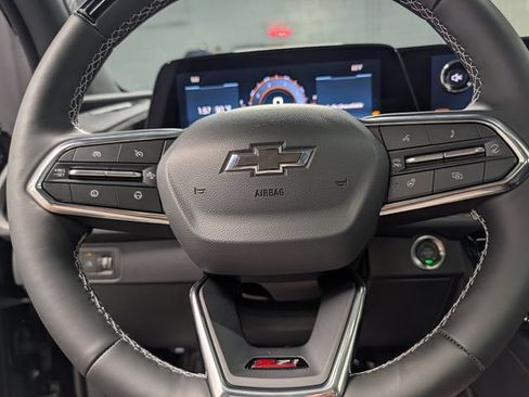 New 2026 Chevrolet Traverse Z71 w/ Enhanced Driving Package AWD/4WD image 23