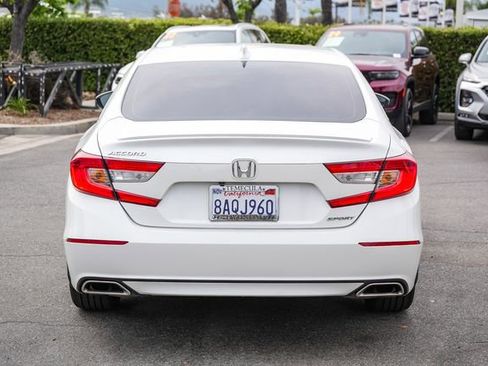 Used 2018 Honda Accord Sport image 7