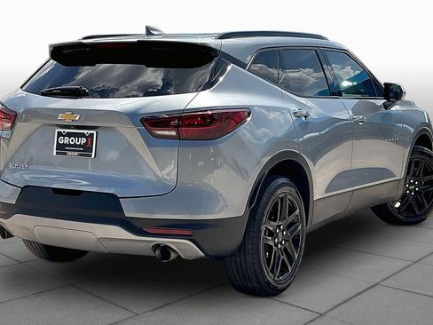Used 2024 Chevrolet Blazer LT w/ Convenience Package FWD image 12