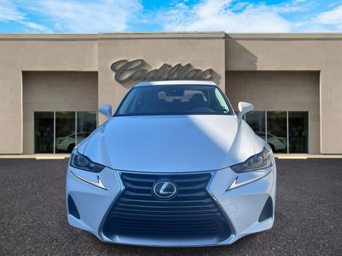 Used 2017 Lexus IS 200t F Sport image 8