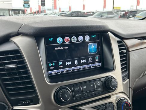 Used 2019 GMC Yukon XL Denali w/ Denali Ultimate Package image 16