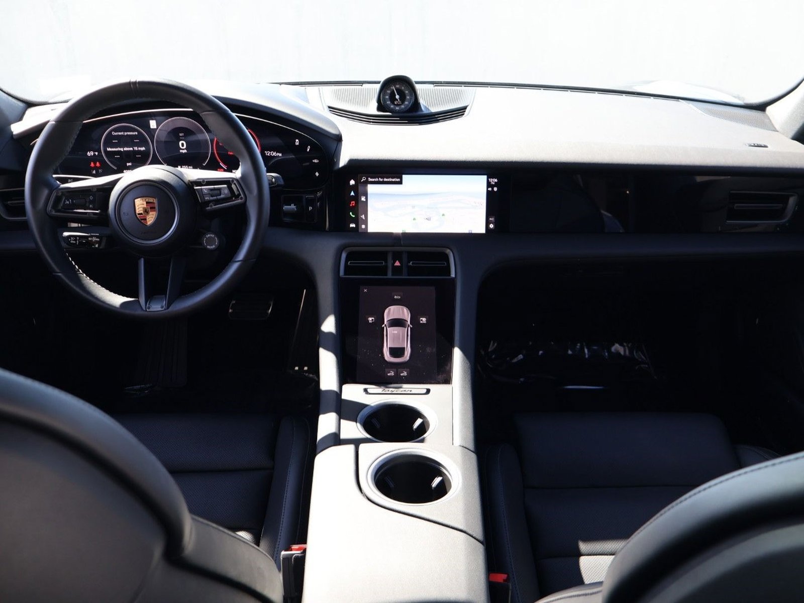 Certified 2025 Porsche Taycan w/ Premium Package RWD image 21