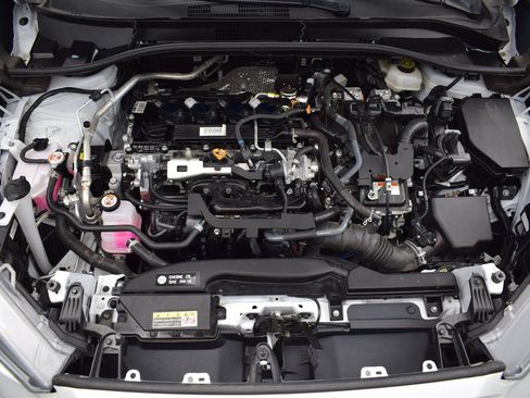 Used 2025 Toyota Corolla Cross AWD Hybrid image 9