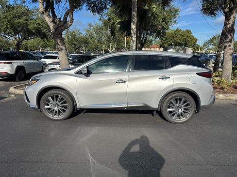 Used 2021 Nissan Murano SV w/ SV Special Edition Package FWD image 6