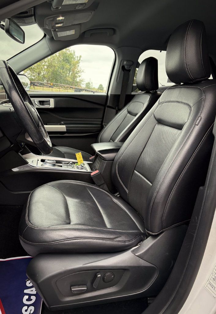 Used 2021 Ford Explorer Limited AWD/4WD image 24