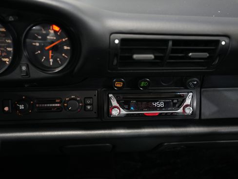 Used 1991 Porsche 911 Carrera image 39