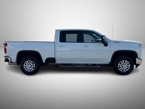 Used 2023 Chevrolet Silverado 2500 LT w/ Convenience Package AWD/4WD image 6
