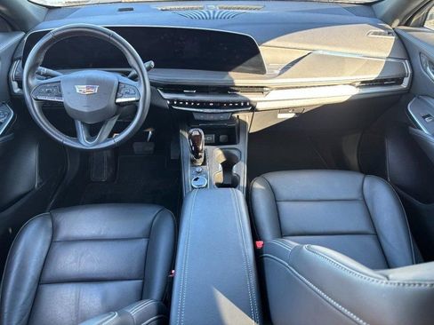 Used 2025 Cadillac XT4 Premium Luxury AWD/4WD image 34