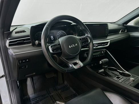 Used 2022 Kia K5 GT-Line image 9