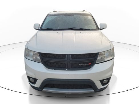 Used 2016 Dodge Journey SXT w/ Comfort/Convenience Group image 2