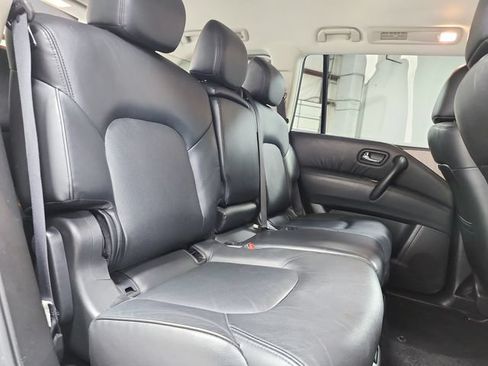 Used 2024 Nissan Armada SL AWD/4WD image 44
