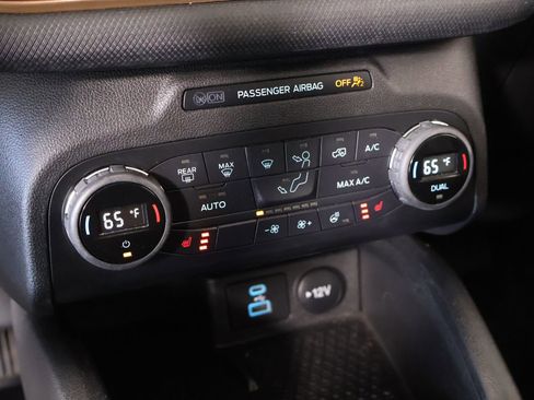 Used 2021 Ford Bronco Sport Outer Banks w/ Outer Banks Package image 7