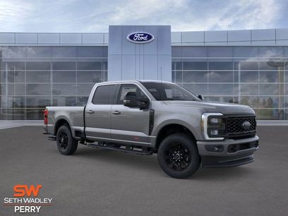 New 2025 Ford F250 Lariat w/ Lariat Ultimate Package