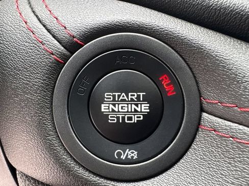 Used 2025 Dodge Durango R/T AWD/4WD image 29