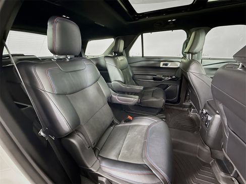 Used 2023 Ford Explorer ST w/ Equipment Group 401A image 30