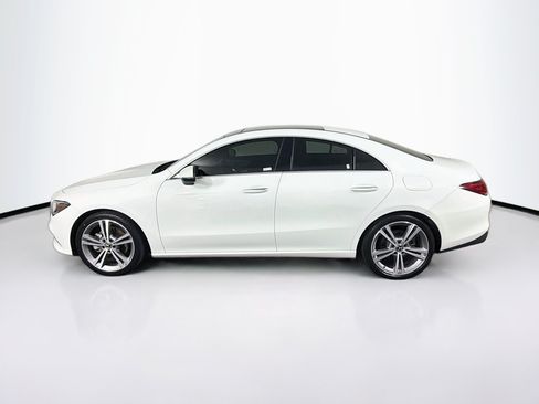 Used 2022 Mercedes-Benz CLA 250 image 4