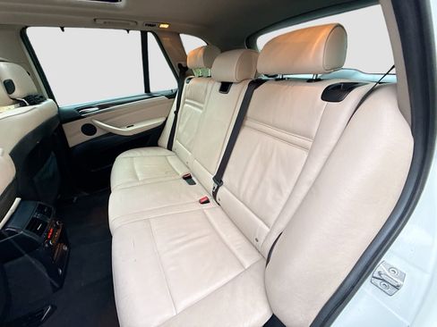 Used 2012 BMW X5 xDrive35d image 25