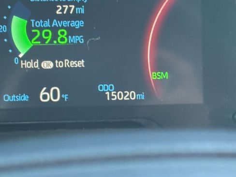 Used 2025 Toyota RAV4 XLE image 42