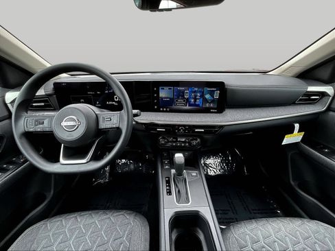 New 2026 Nissan Kicks SV w/ Interior Electronics Package AWD/4WD image 5