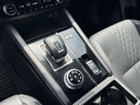 Used 2025 Mitsubishi Outlander SEL Black Edition AWD/4WD image 20