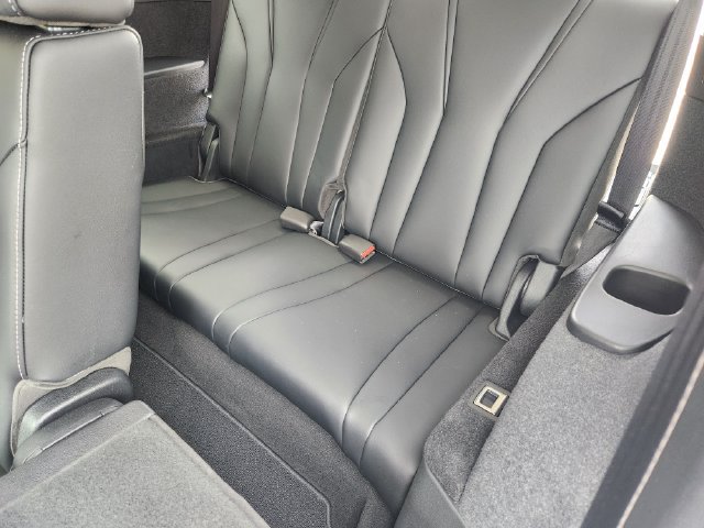 Used 2026 Acura MDX w/ Technology Package FWD image 32