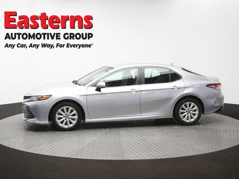 Used 2020 Toyota Camry LE FWD image 56