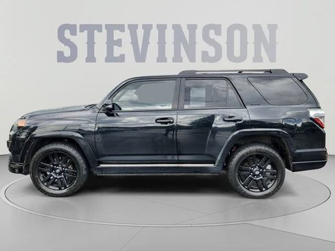 Used 2019 Toyota 4Runner Limited AWD/4WD image 2