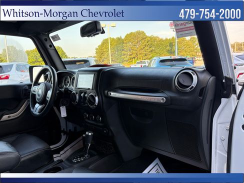 Used 2015 Jeep Wrangler Sport AWD/4WD image 27