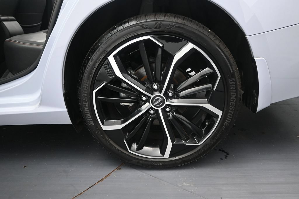 Used 2024 Nissan Altima 2.5 SR w/ SR Premium Package AWD/4WD image 38