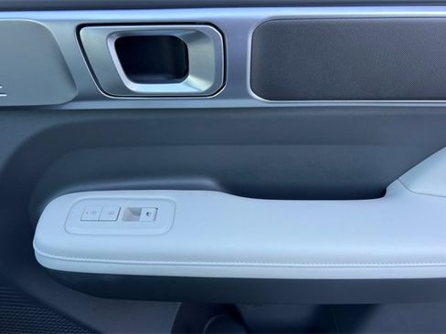 Certified 2026 Hyundai Santa Fe SEL image 23