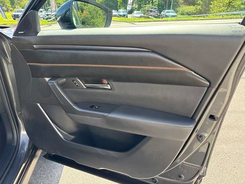 Used 2023 MAZDA CX-50 AWD 2.5 S w/ Premium Plus Pkg image 32