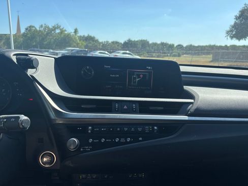 Used 2021 Lexus ES 350 F Sport w/ Accessory Package 2 FWD image 9
