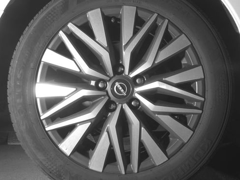 Used 2025 Nissan Altima 2.5 SV image 15