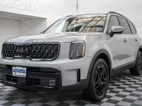 Used 2025 Kia Telluride SX Prestige X-Line AWD/4WD image 3