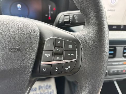 Used 2025 Ford Maverick XLT w/ Equipment Group 302A AWD/4WD image 19