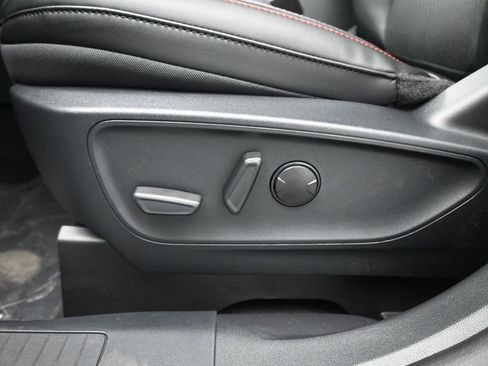 New 2025 Ford Escape ST-Line w/ Equipment Group 301A image 10