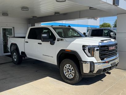 Certified 2025 GMC Sierra 2500 Pro w/ 1SA Pro Safety Plus Package