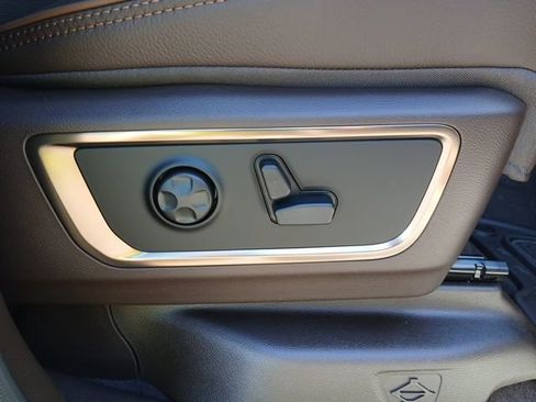 New 2026 RAM 1500 Limited w/ Trailer Tow Group image 27