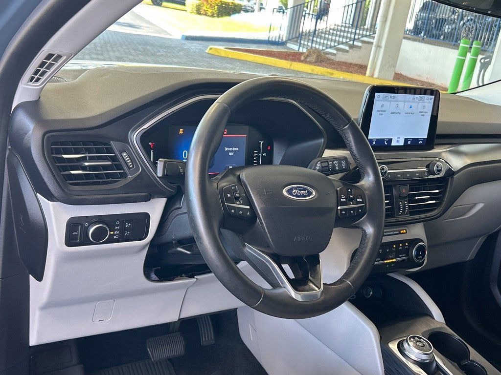 Certified 2023 Ford Escape Active FWD image 32
