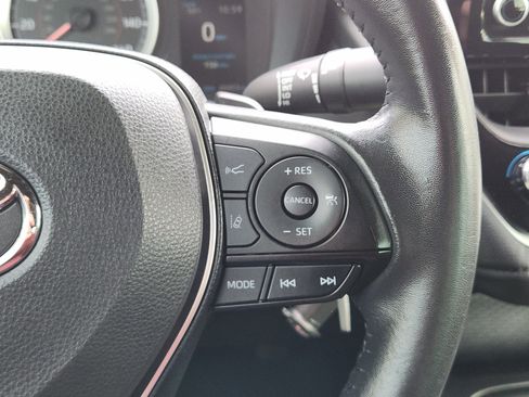 Used 2022 Toyota Corolla SE image 37
