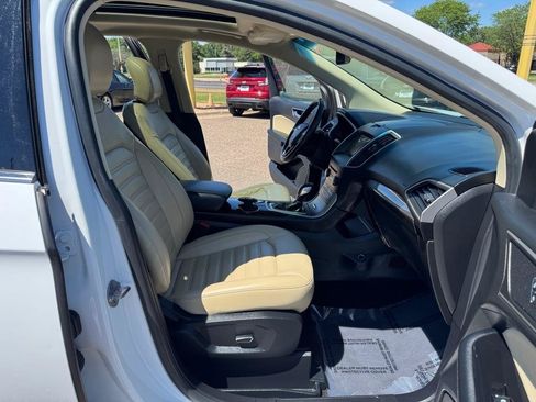 Used 2016 Ford Edge SEL w/ Equipment Group 201A AWD/4WD image 27