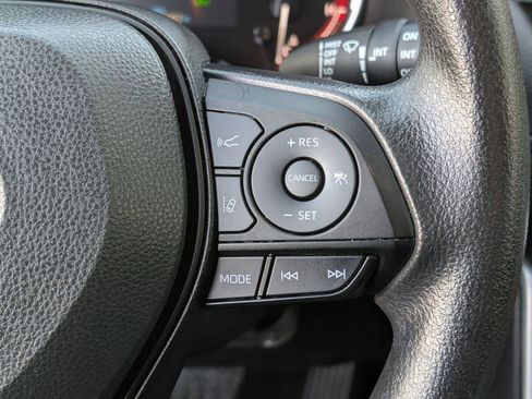 Used 2023 Toyota RAV4 XLE image 24