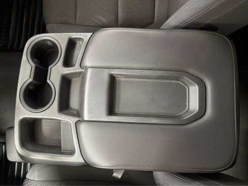 Used 2019 Chevrolet Silverado 1500 Custom w/ Custom Value Package AWD/4WD image 22