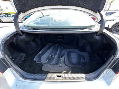 Used 2011 Lexus ES 350 FWD image 10