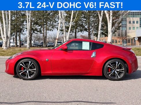 Used 2019 Nissan 370Z w/ Sport Package image 3