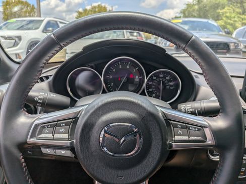 Used 2018 MAZDA MX-5 Miata Grand Touring RWD image 24