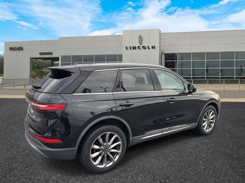 Used 2020 Lincoln Corsair AWD image 3