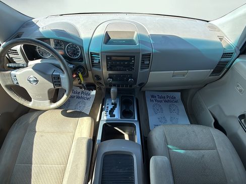 Used 2011 Nissan Titan SV w/ SV Value Truck Pkg AWD/4WD image 37