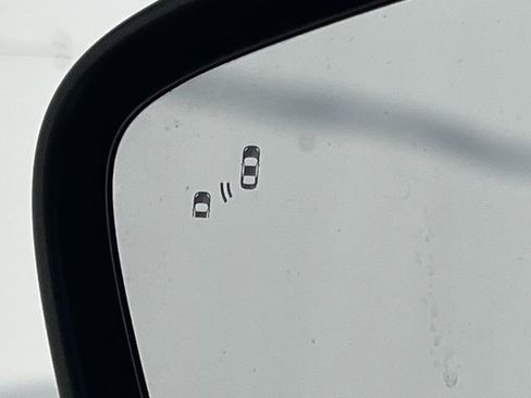 Used 2024 Ford Escape Platinum image 39